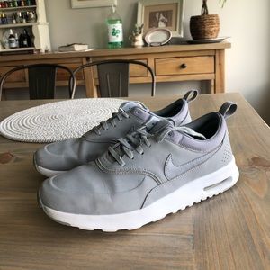 NIKE Women’s Air Max Thea (Grey & White) (Size 9)